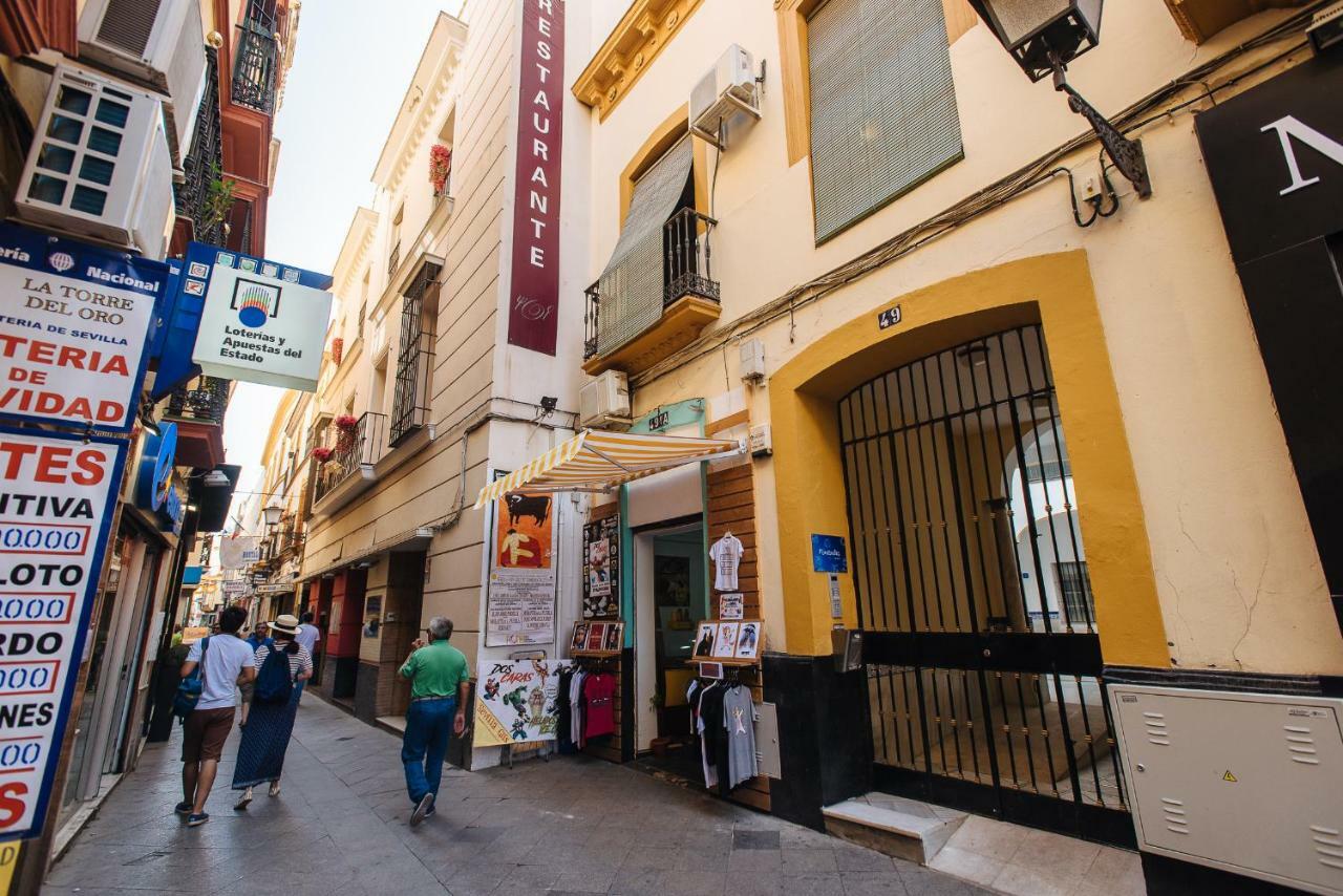 Apartamento Aitana, Vistas Iglesia Magdalena Desde Azotea Apartment Seville Exterior photo